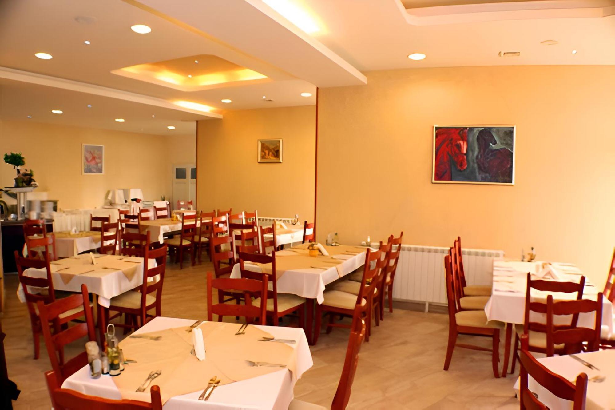 Dafovska Hotel Пампорово Экстерьер фото
